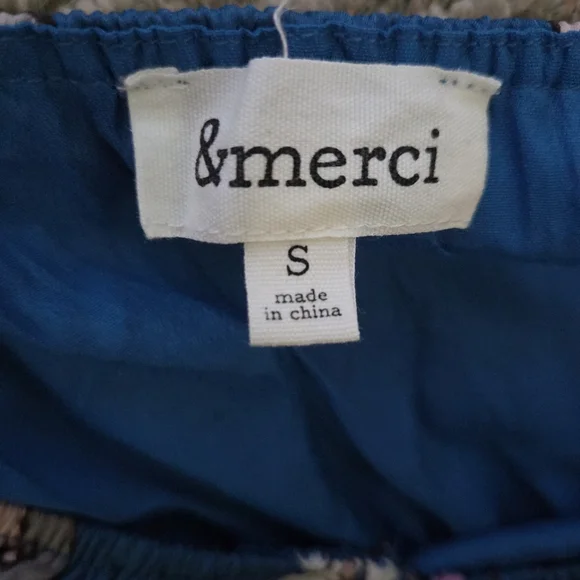 Floral Off-Shoulder Dress in Blue and Pink - Picture 7 of 9